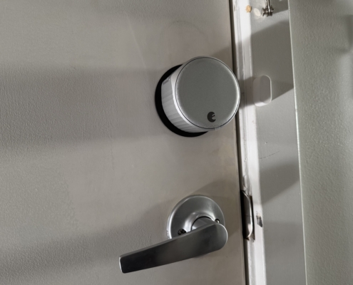 smart lock installation